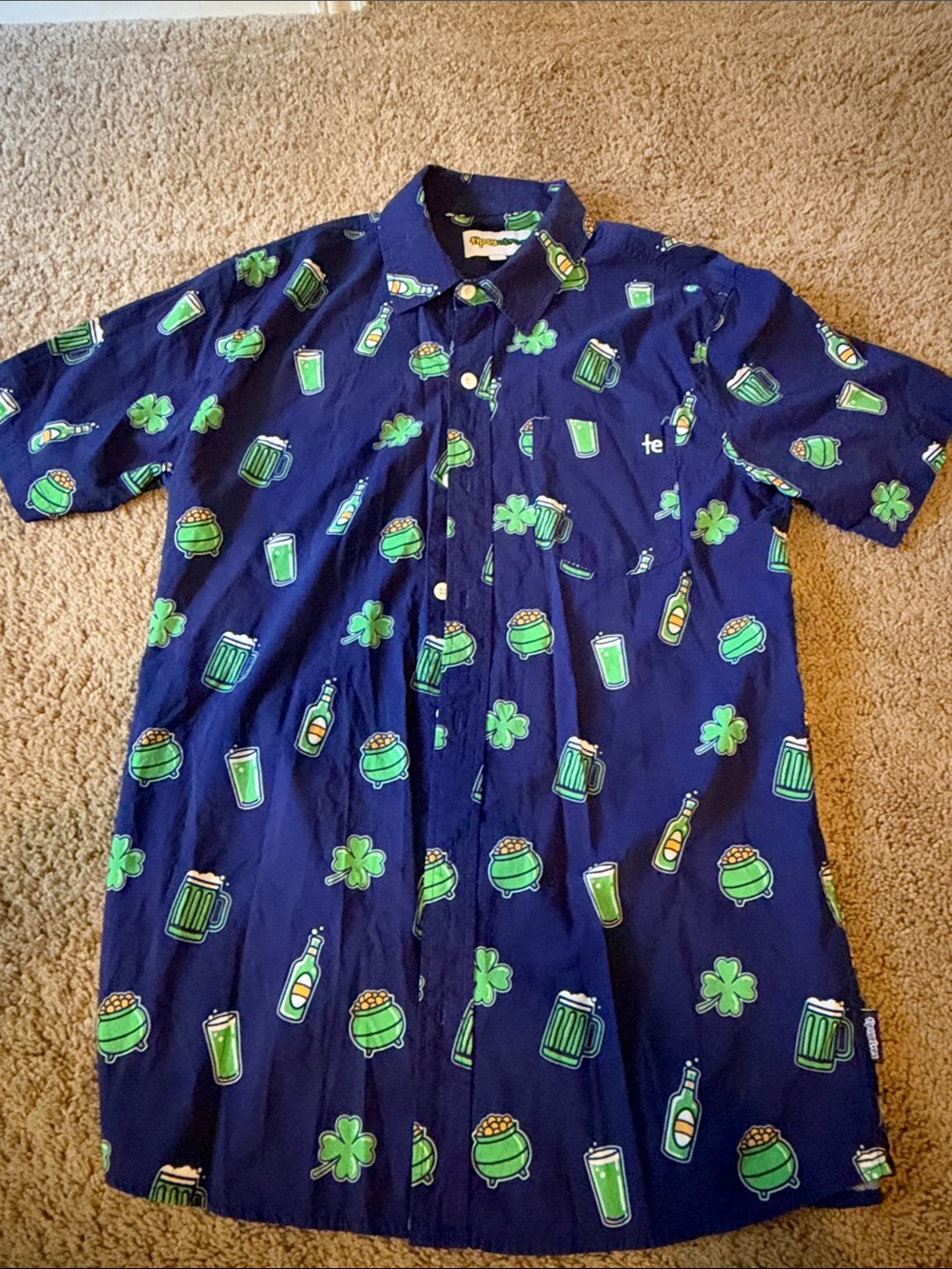 Tipsy elves, St Patrick’s Day button front shirt size medium